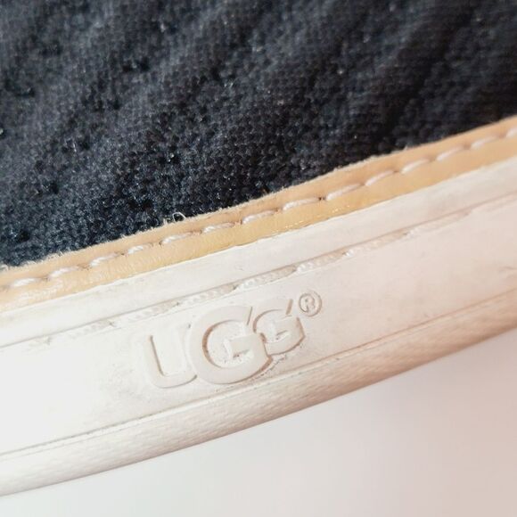 UGG Black Knit Sammy Chevron Slip On Comfort Flats Size 7 - Picture 7 of 10